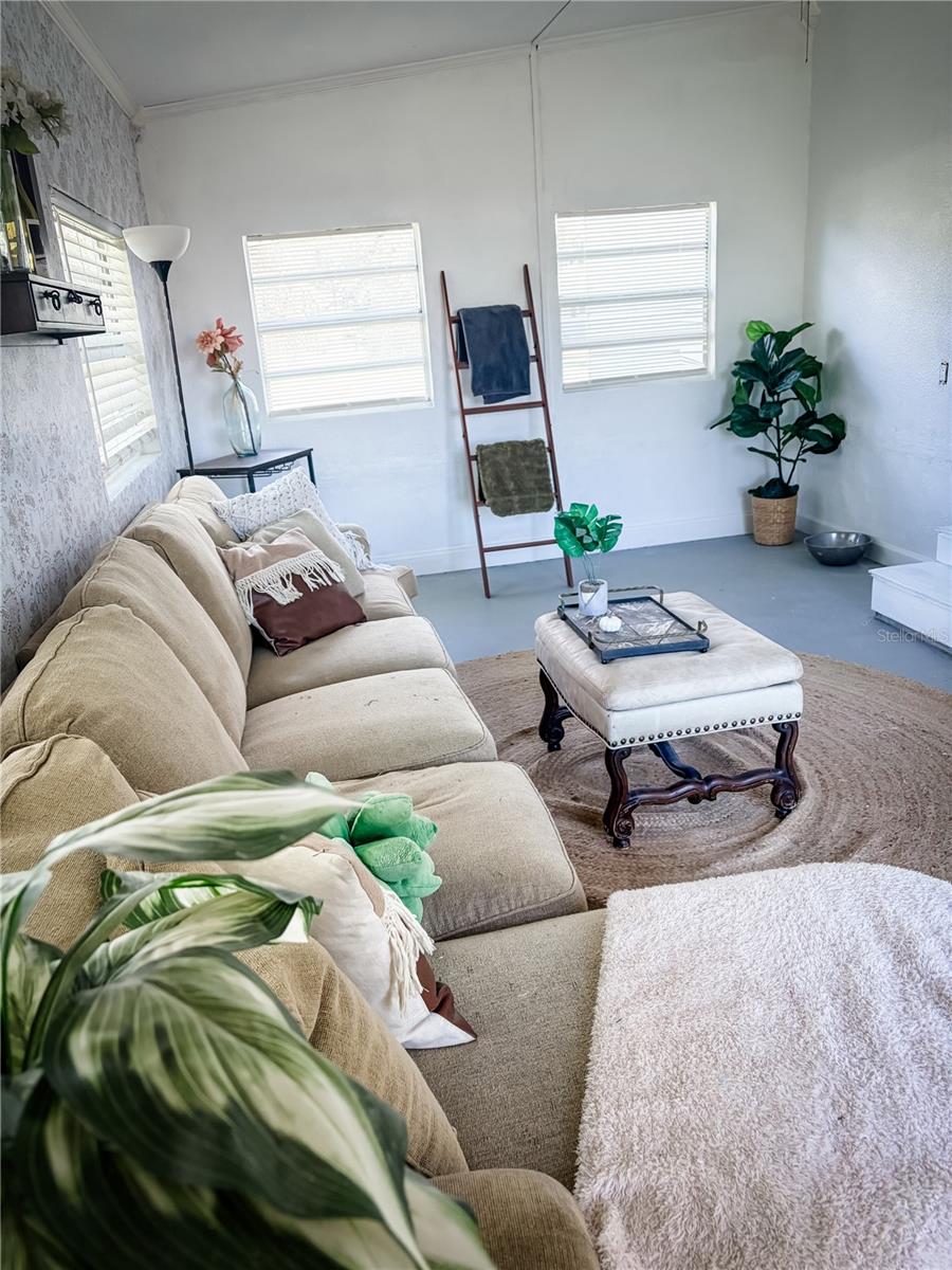 CHARLOTTE PARK - Residential