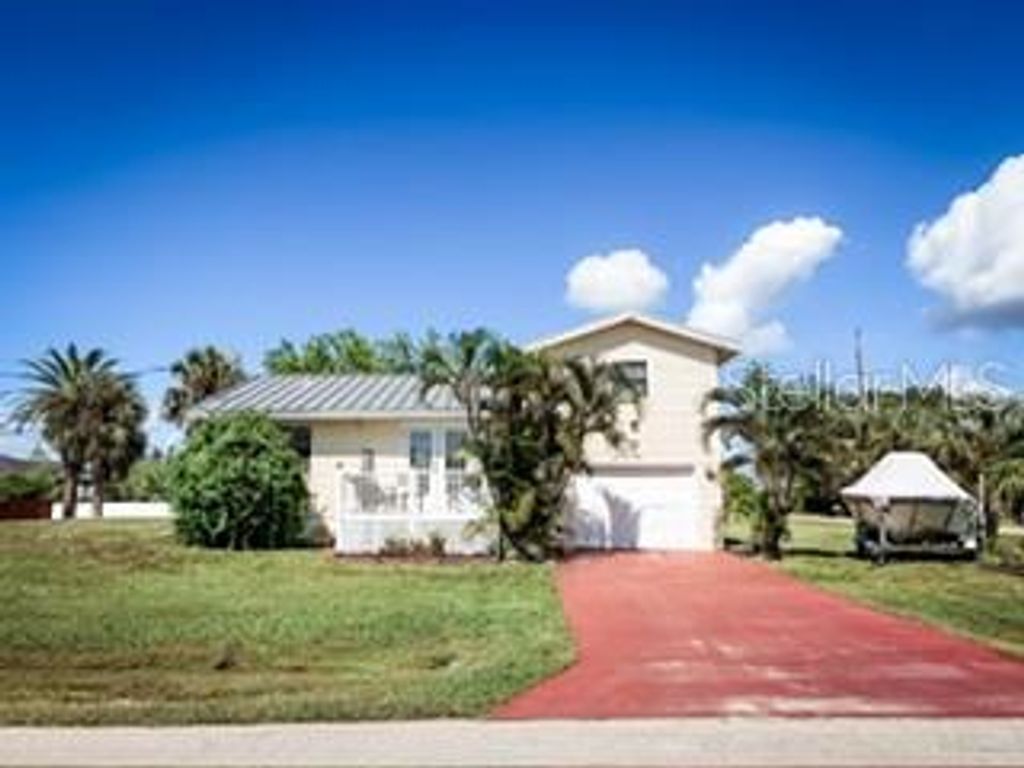 Photo of 2835 Wisteria Place, Punta Gorda, FL 33950 (MLS # C7516561)