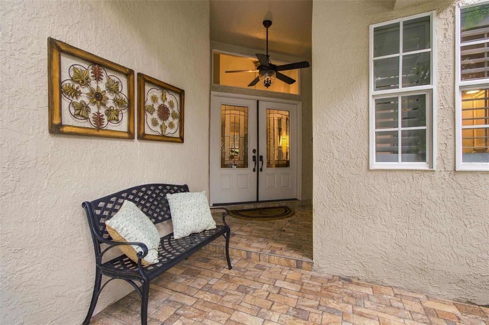 435 DATE PALM COURT NE