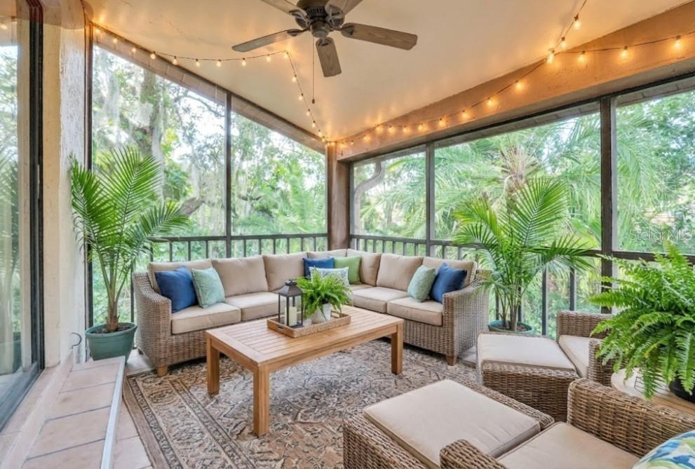 YORKTOWN AT BEACON PLACE - Residential