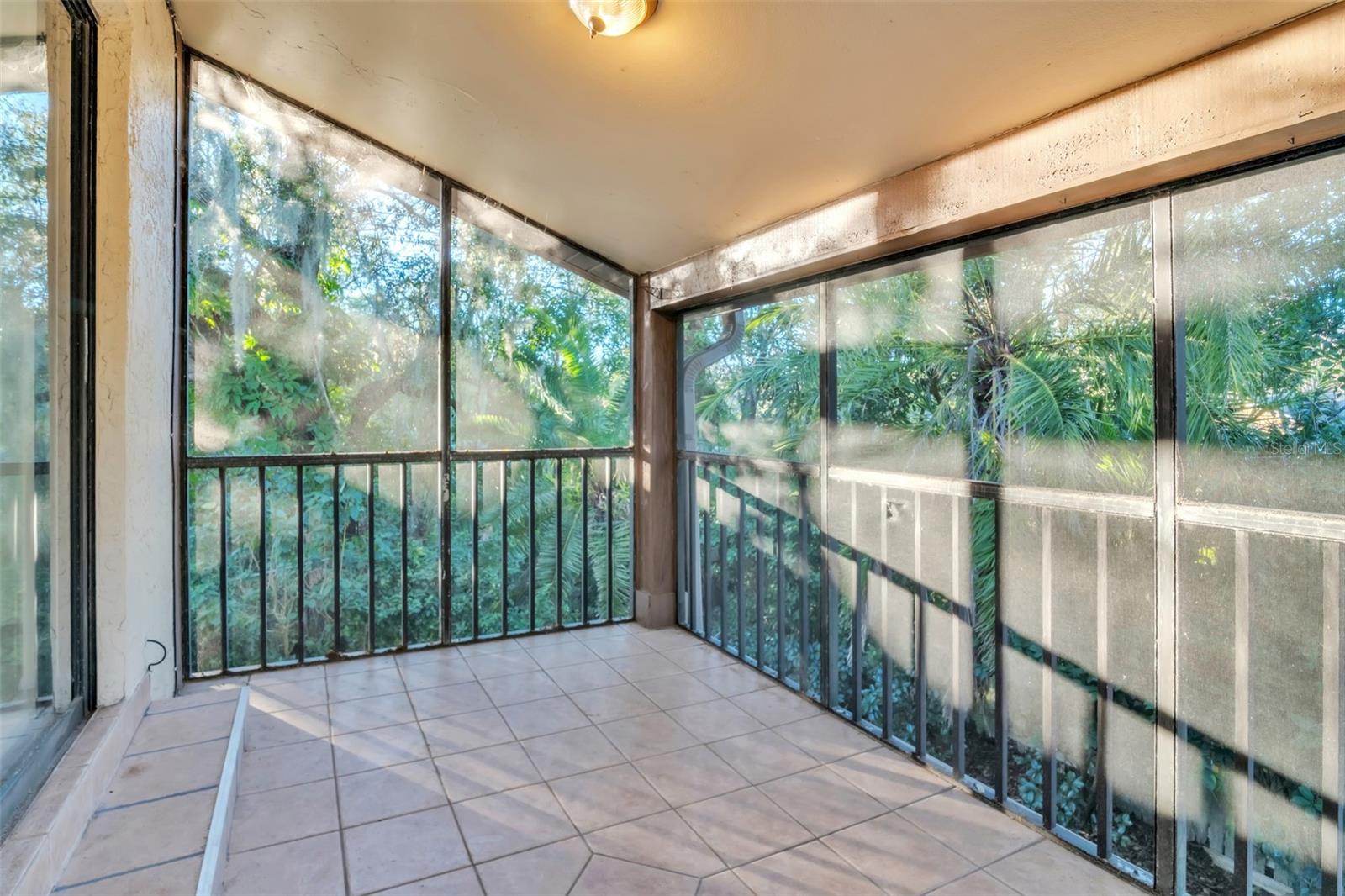 YORKTOWN AT BEACON PLACE - Residential