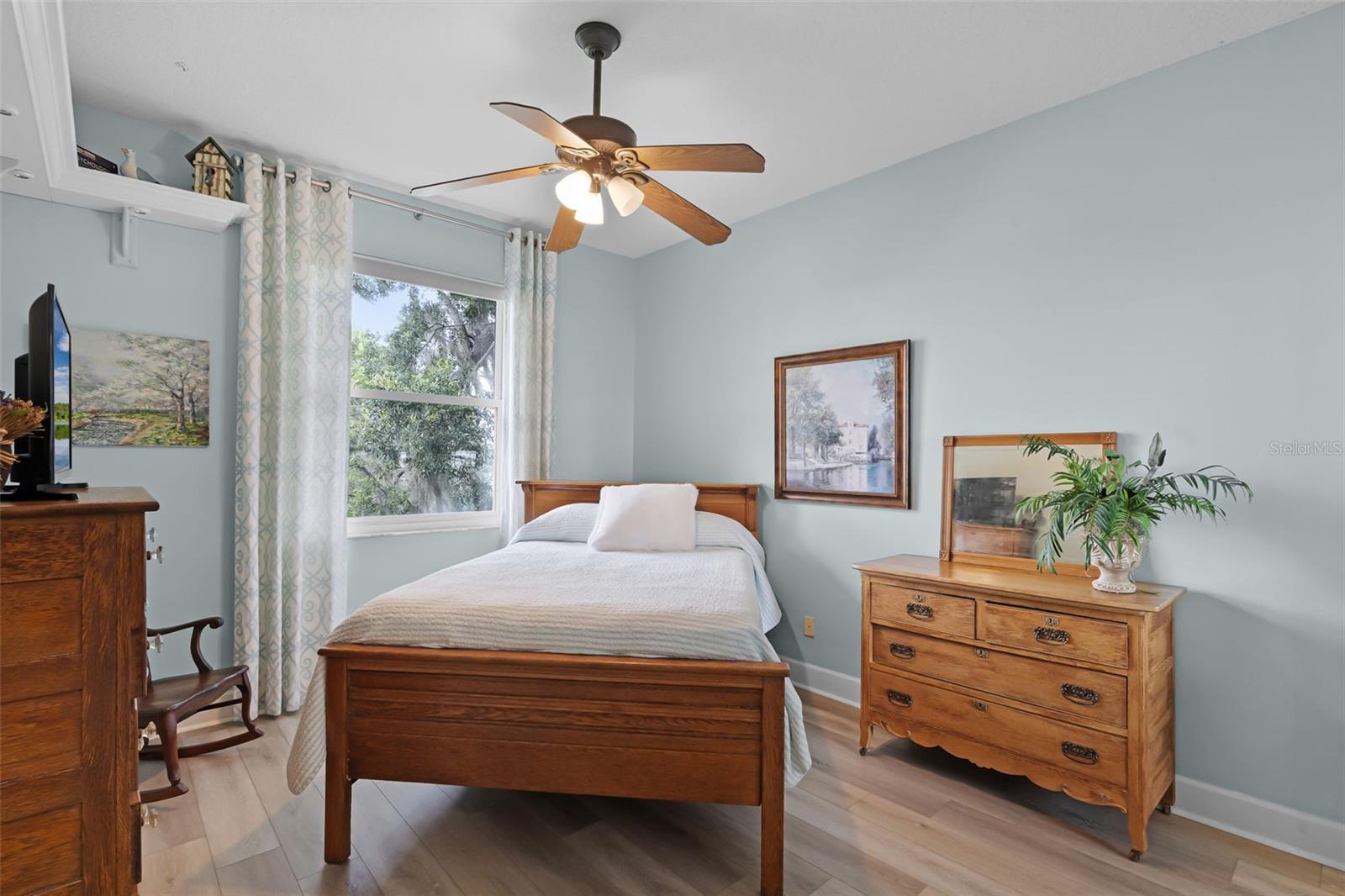VILLA CITY REP - Residential