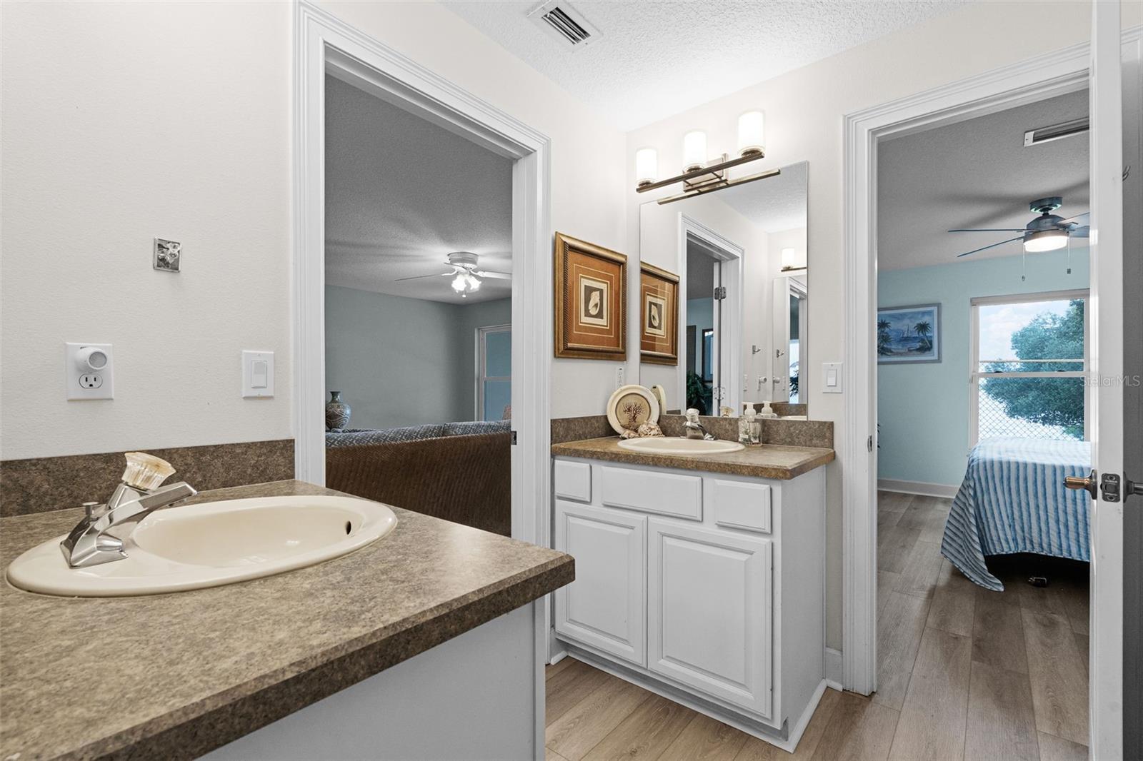VILLA CITY REP - Residential