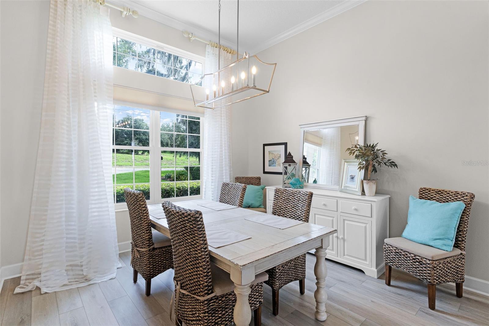 VILLA CITY REP - Residential