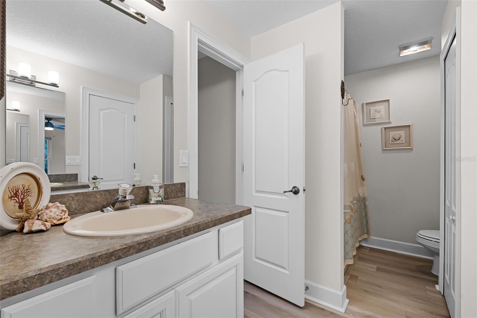 VILLA CITY REP - Residential