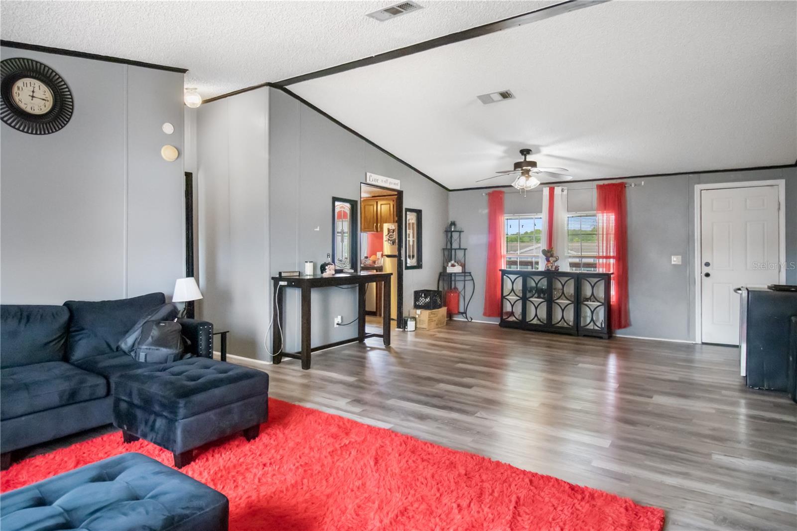 BELLEVIEW HILLS ESTATE - Residential