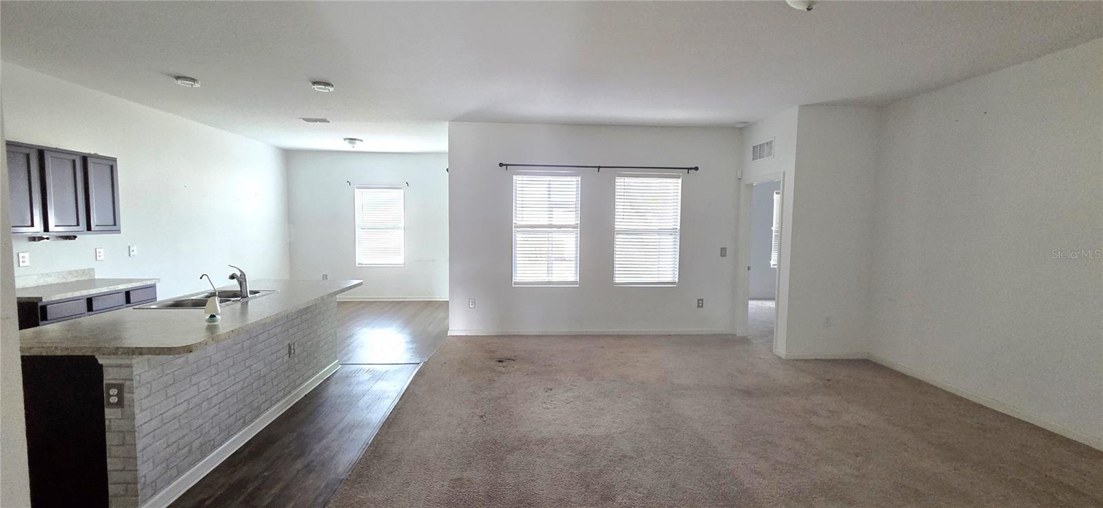 RESERVE/HLND MDWS - Residential