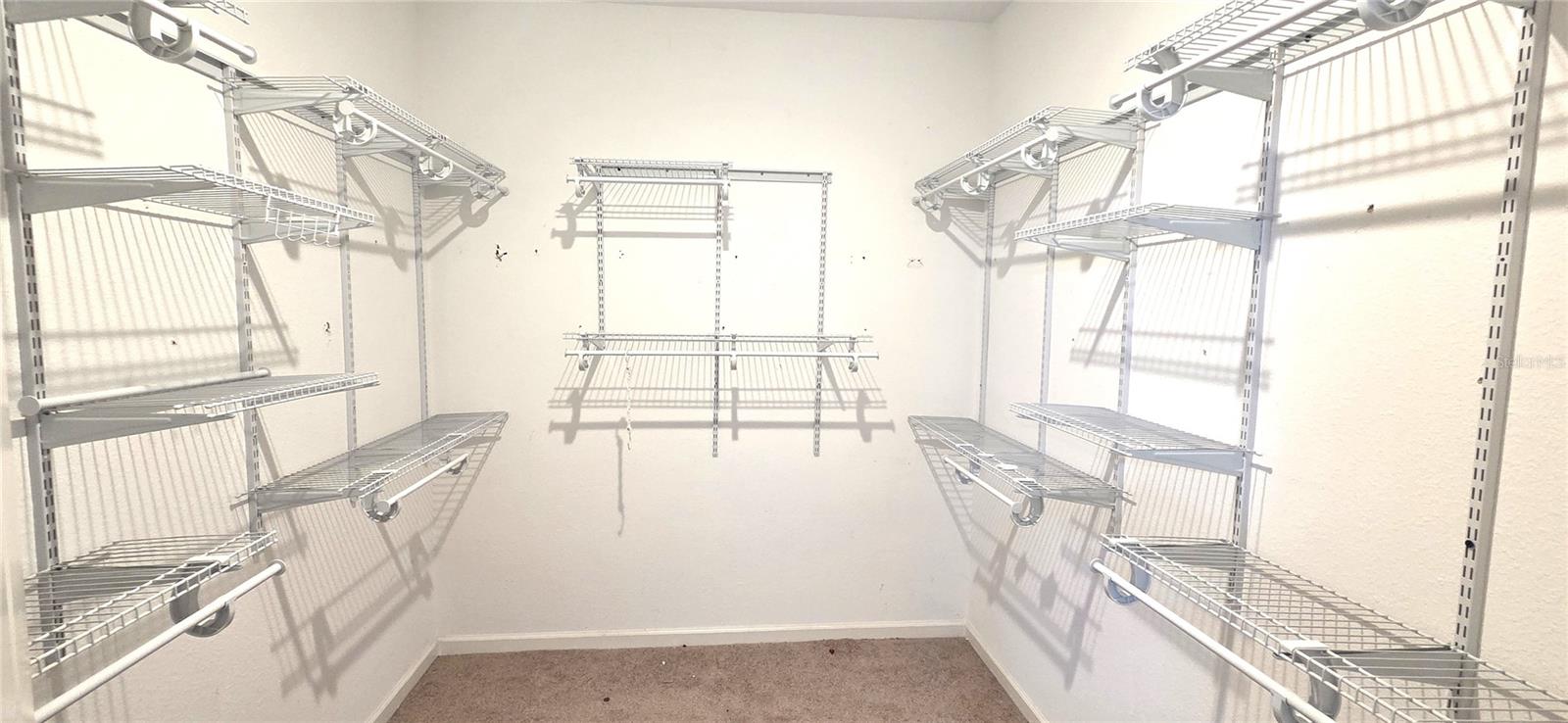 RESERVE/HLND MDWS - Residential