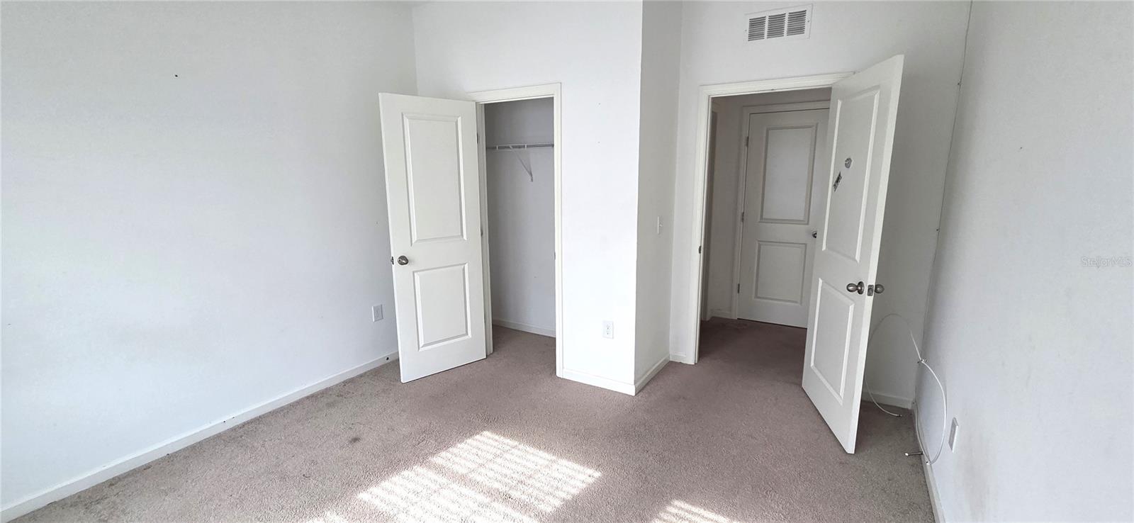 RESERVE/HLND MDWS - Residential