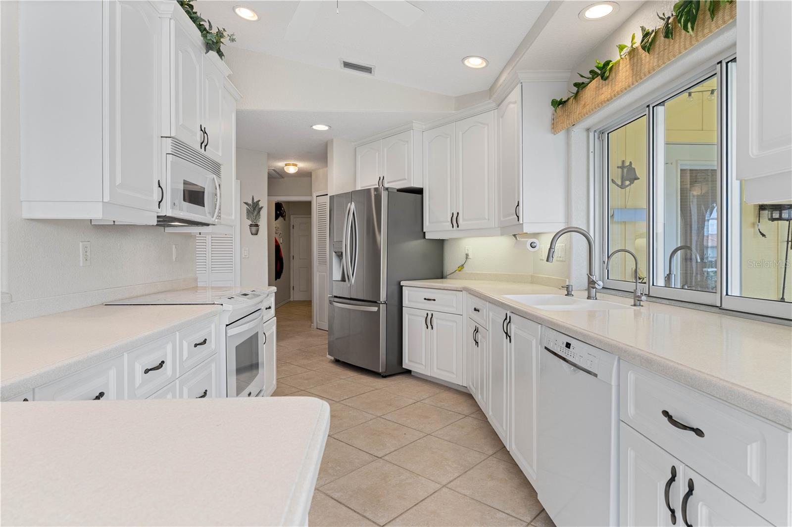 PUNTA GORDA ISLES SEC 06 - Residential