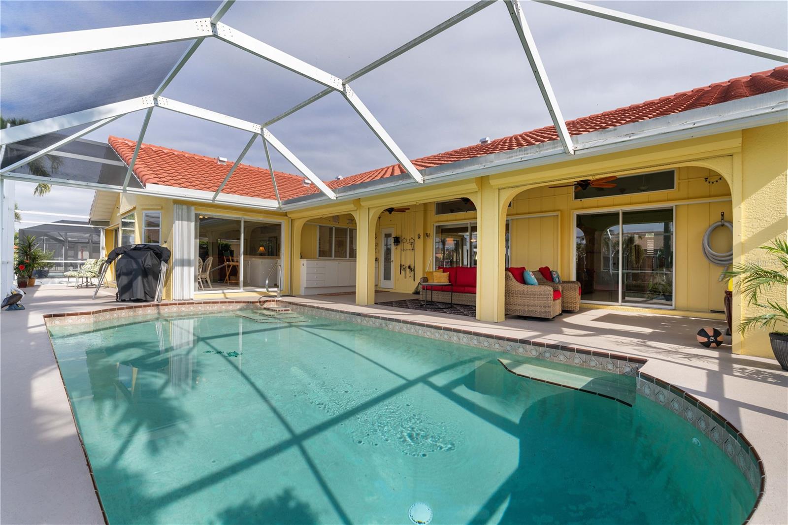 PUNTA GORDA ISLES SEC 06 - Residential