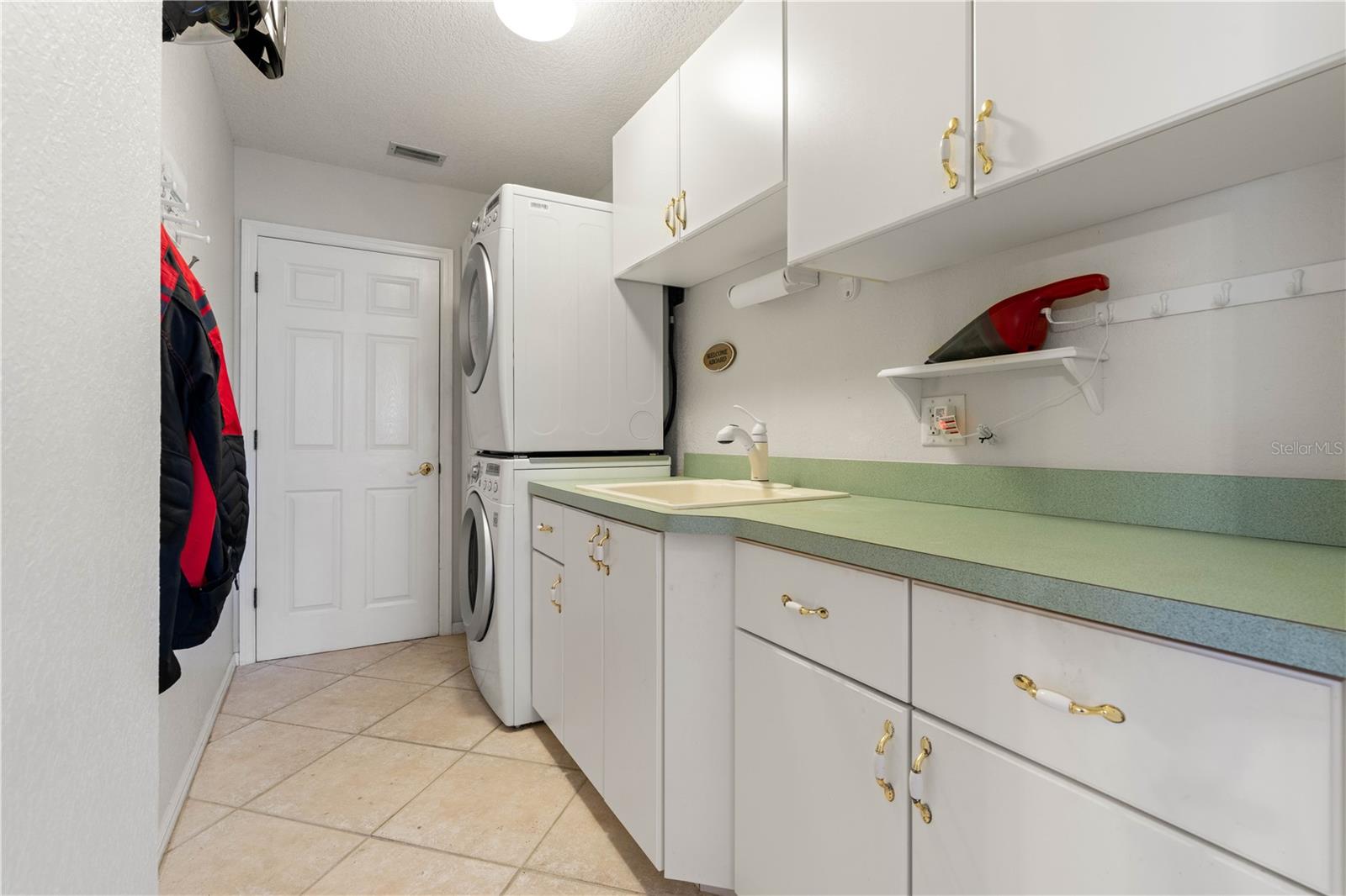 PUNTA GORDA ISLES SEC 06 - Residential