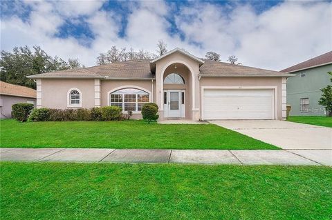 519 PINEHURST COVE KISSIMMEE FL 34758