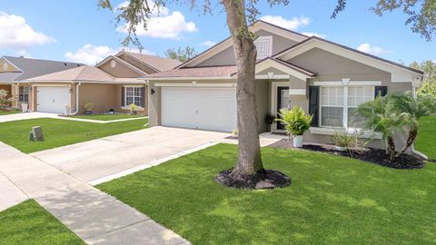 Single Family Residence in ORLANDO FL 518 FLOWER FIELDS LANE 21.jpg