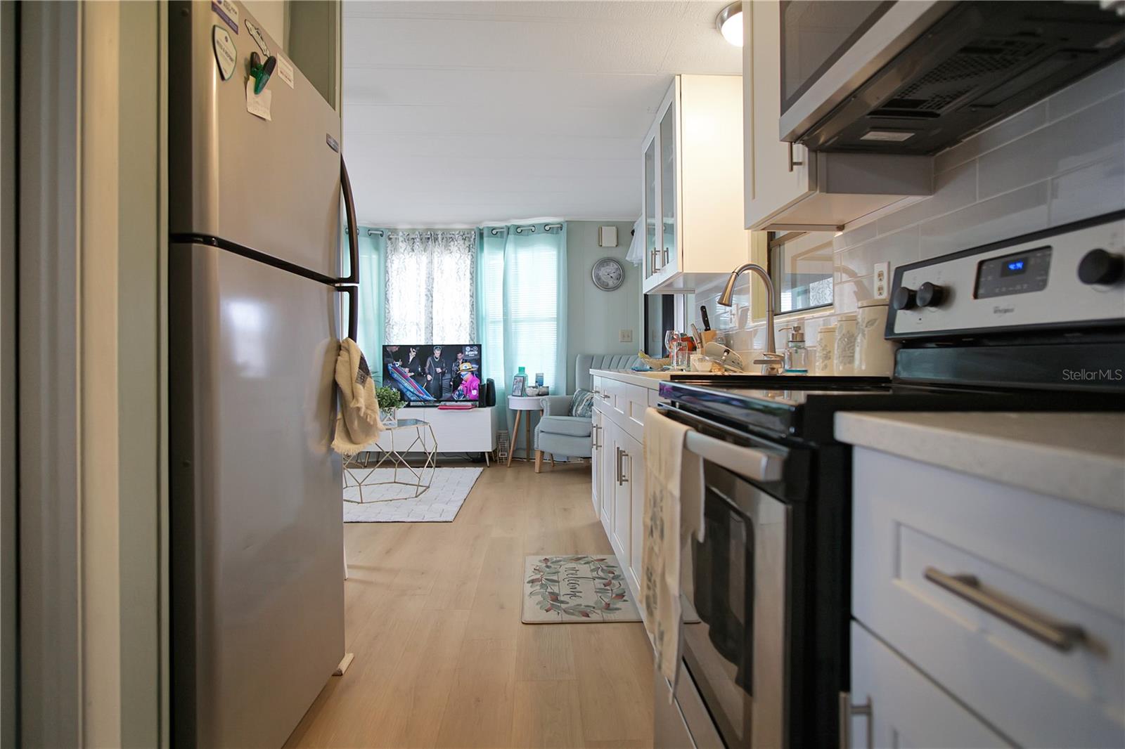 WEST VIEW RIDGE RESORTS INC - Residential Lease