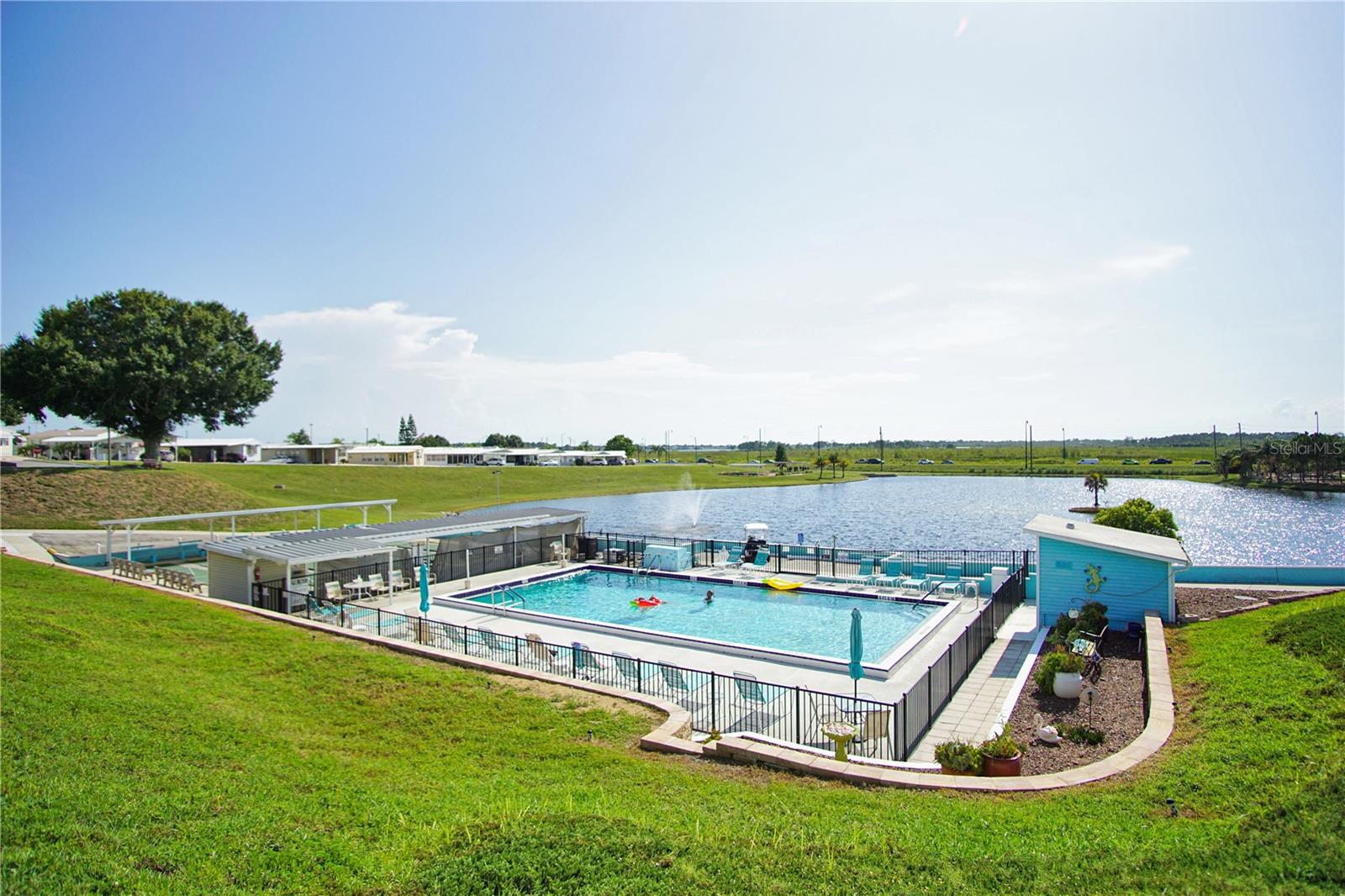 WEST VIEW RIDGE RESORTS INC - Residential Lease