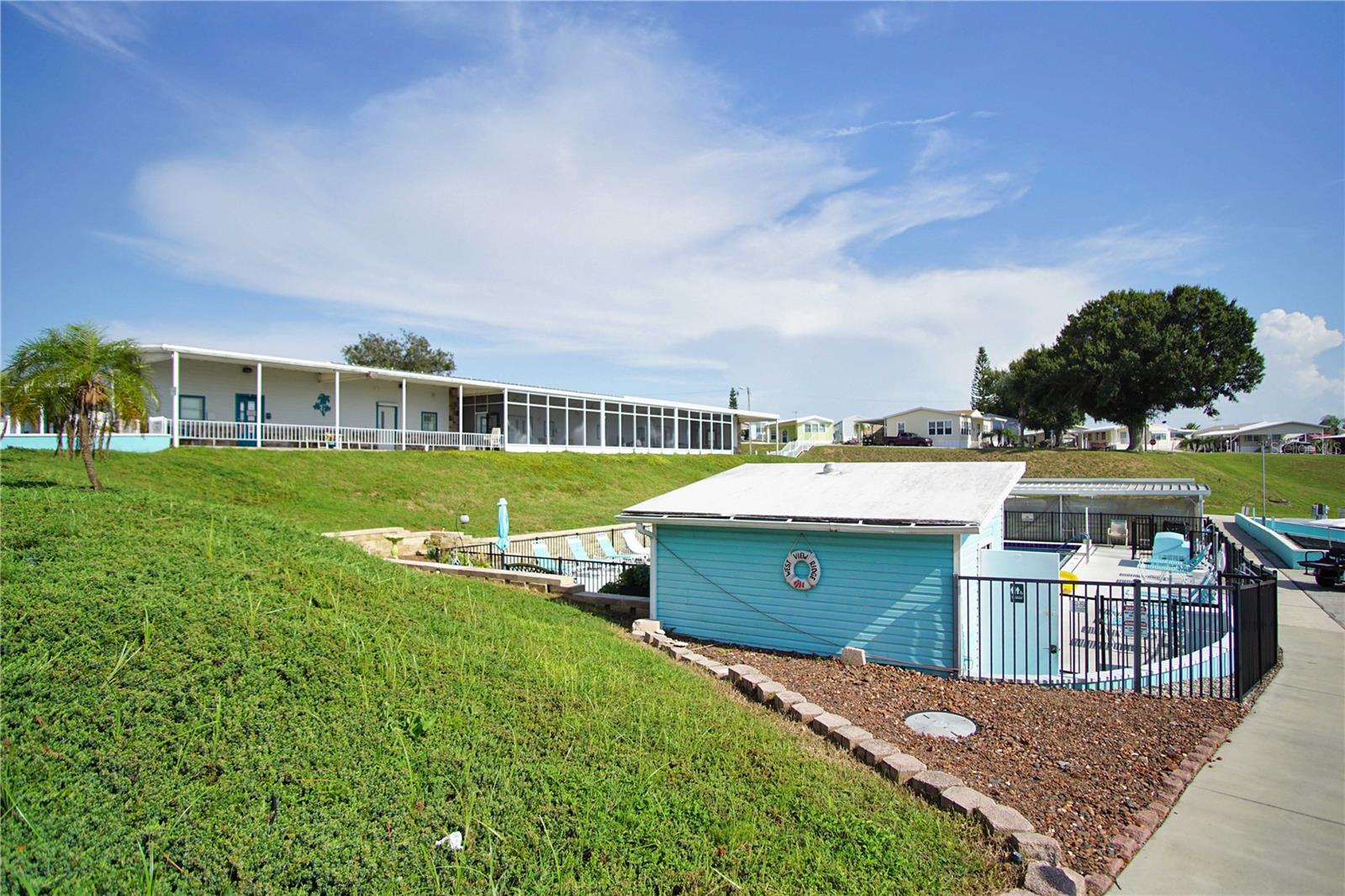 WEST VIEW RIDGE RESORTS INC - Residential Lease