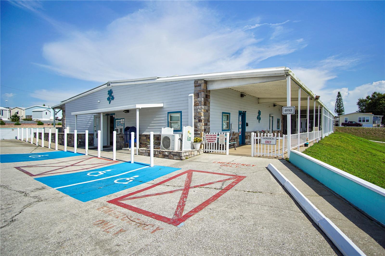 WEST VIEW RIDGE RESORTS INC - Residential Lease