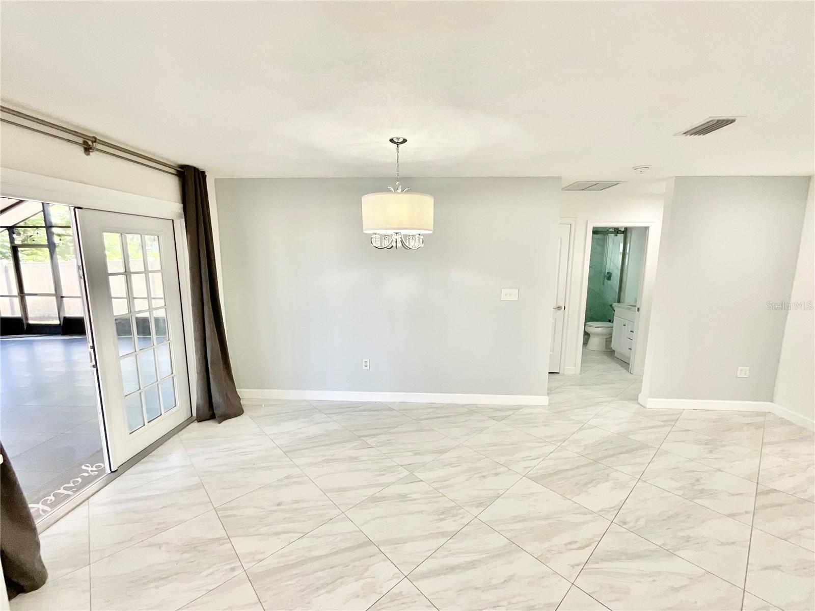 SUTHERLAND TOWN OF - Residential Lease