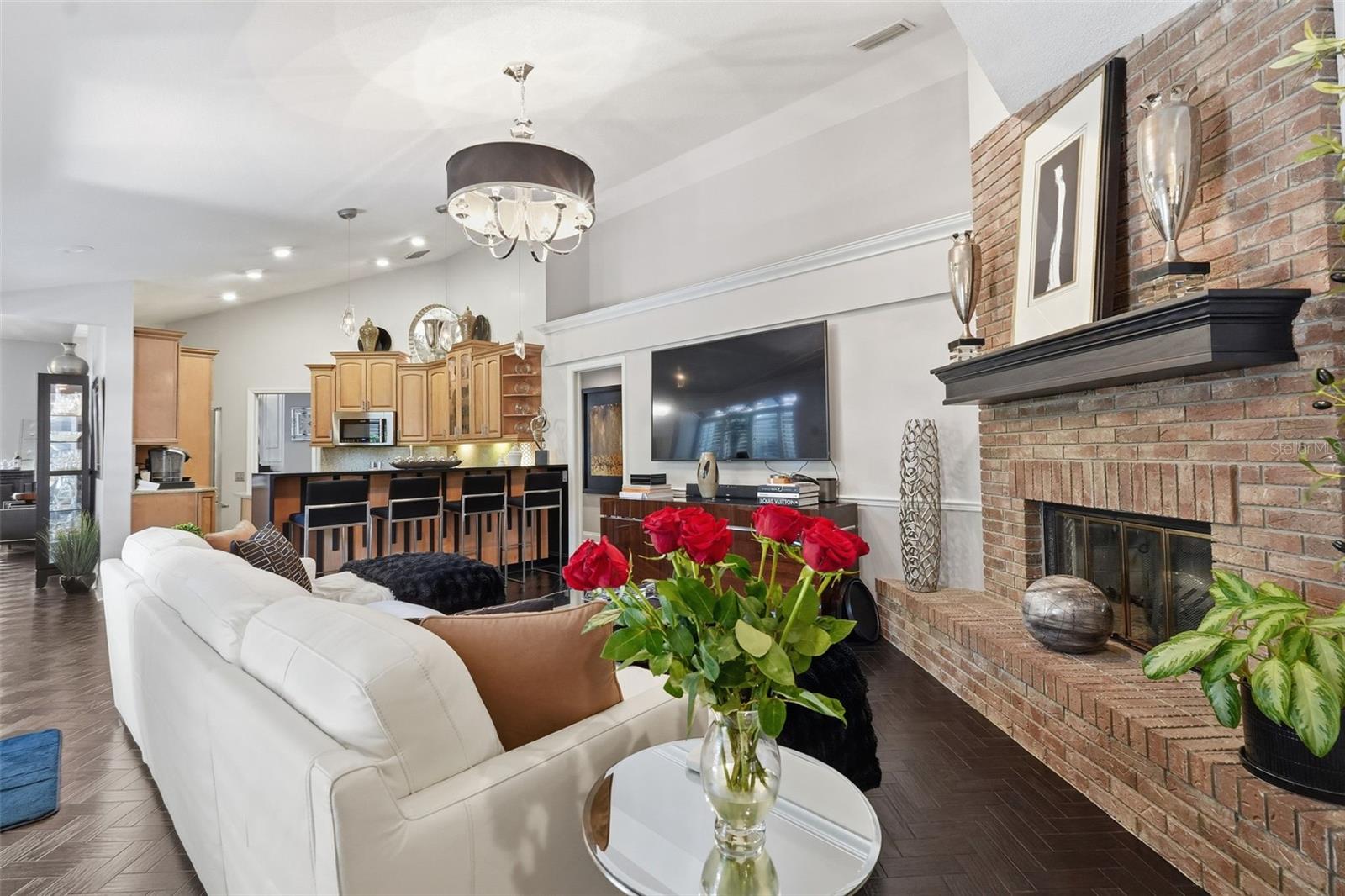 QUAIL RIDGE - Residential