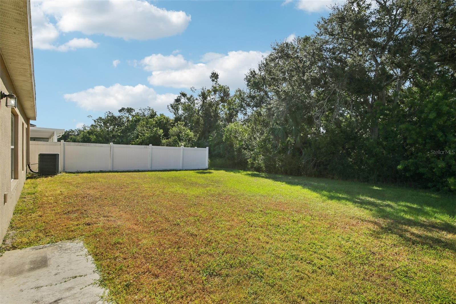 CARRIAGE PTE SOUTH PH 2C 2 - Residential Lease