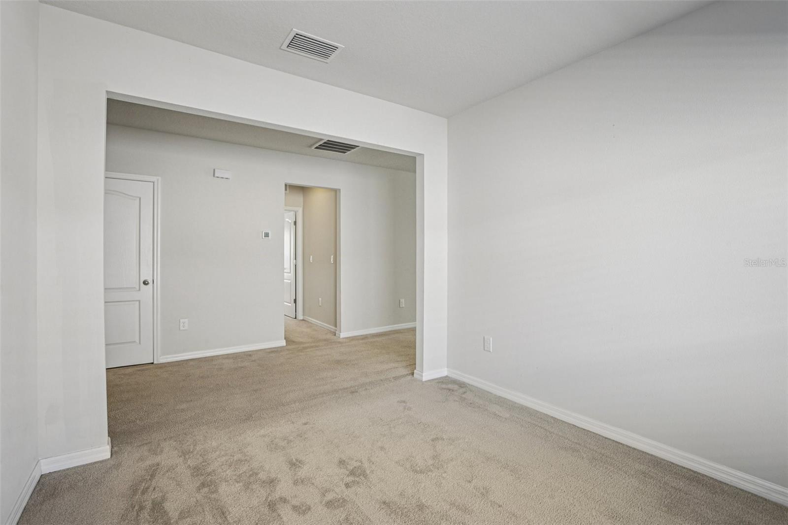 CARRIAGE PTE SOUTH PH 2C 2 - Residential Lease