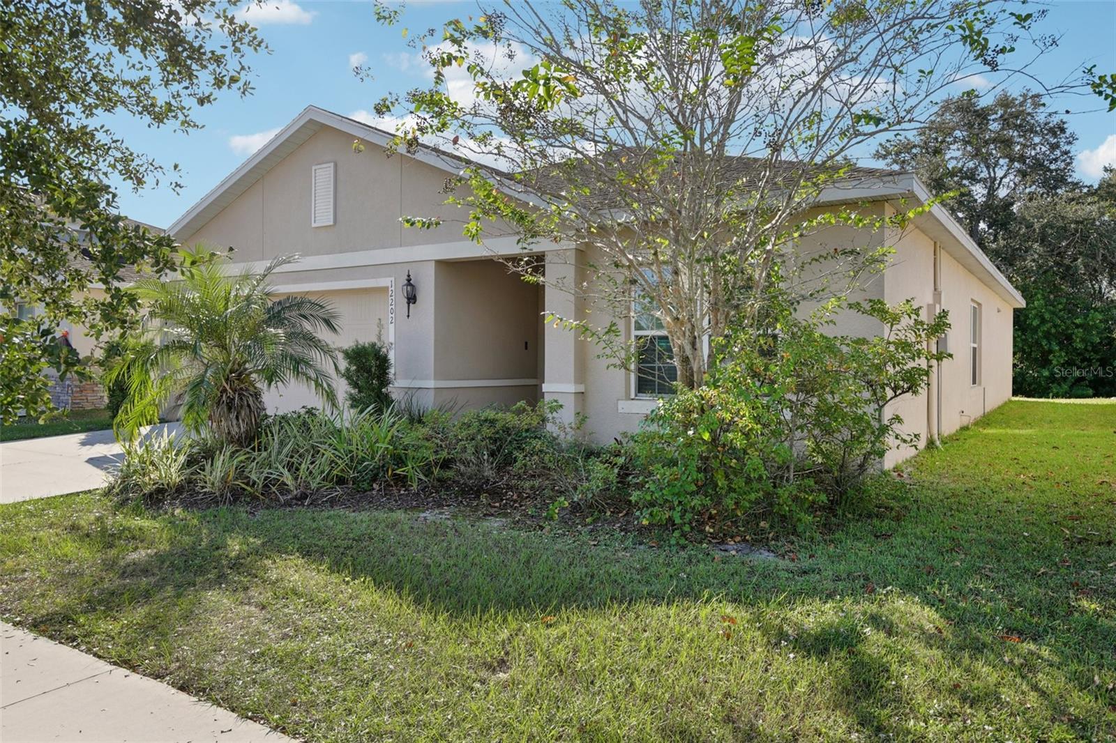 CARRIAGE PTE SOUTH PH 2C 2 - Residential Lease