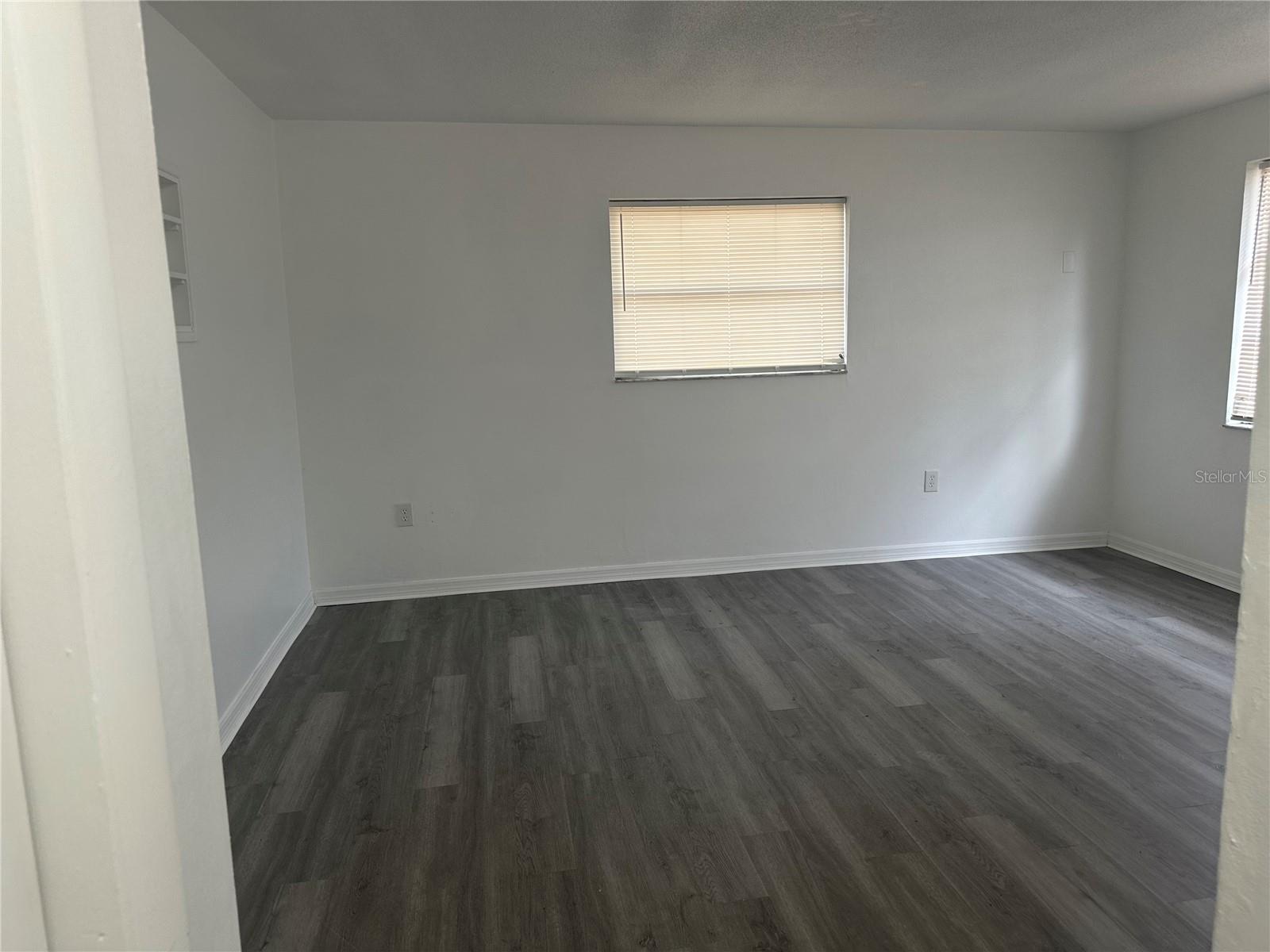 SUNSET RIDGE - Residential Lease