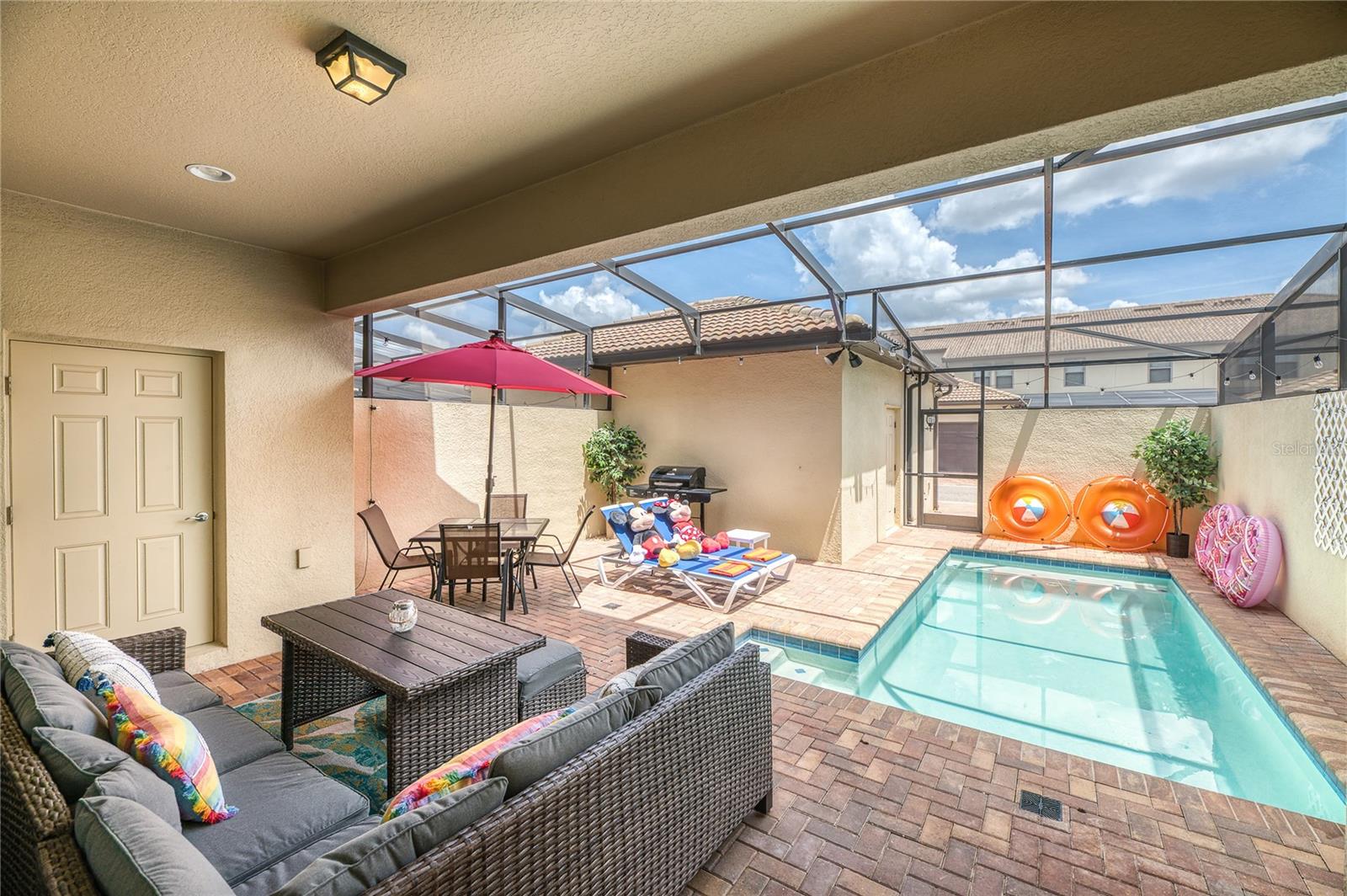 WINDSOR AT WESTSIDE PH 1 - Residential