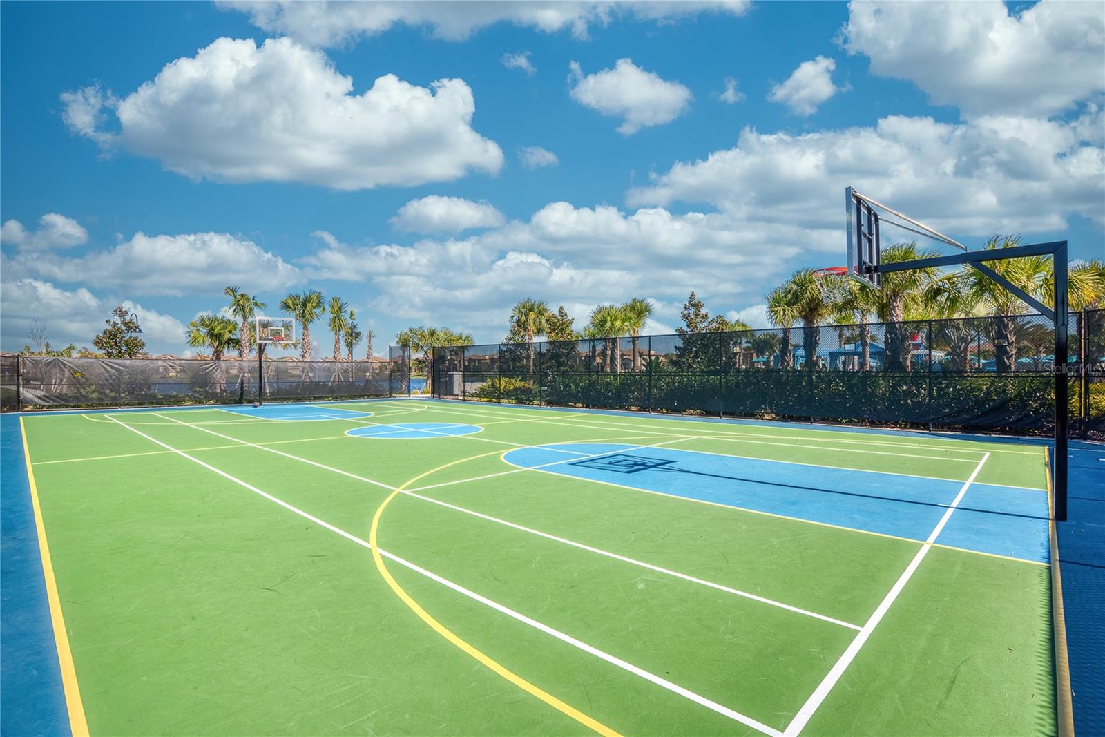 WINDSOR AT WESTSIDE PH 1 - Residential