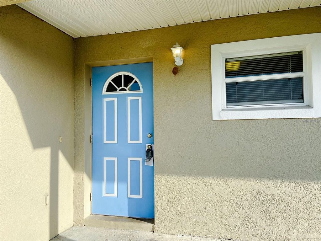 Photo of 4016 Bonnie Drive, Apopka, FL 32703 (MLS # O6408742)