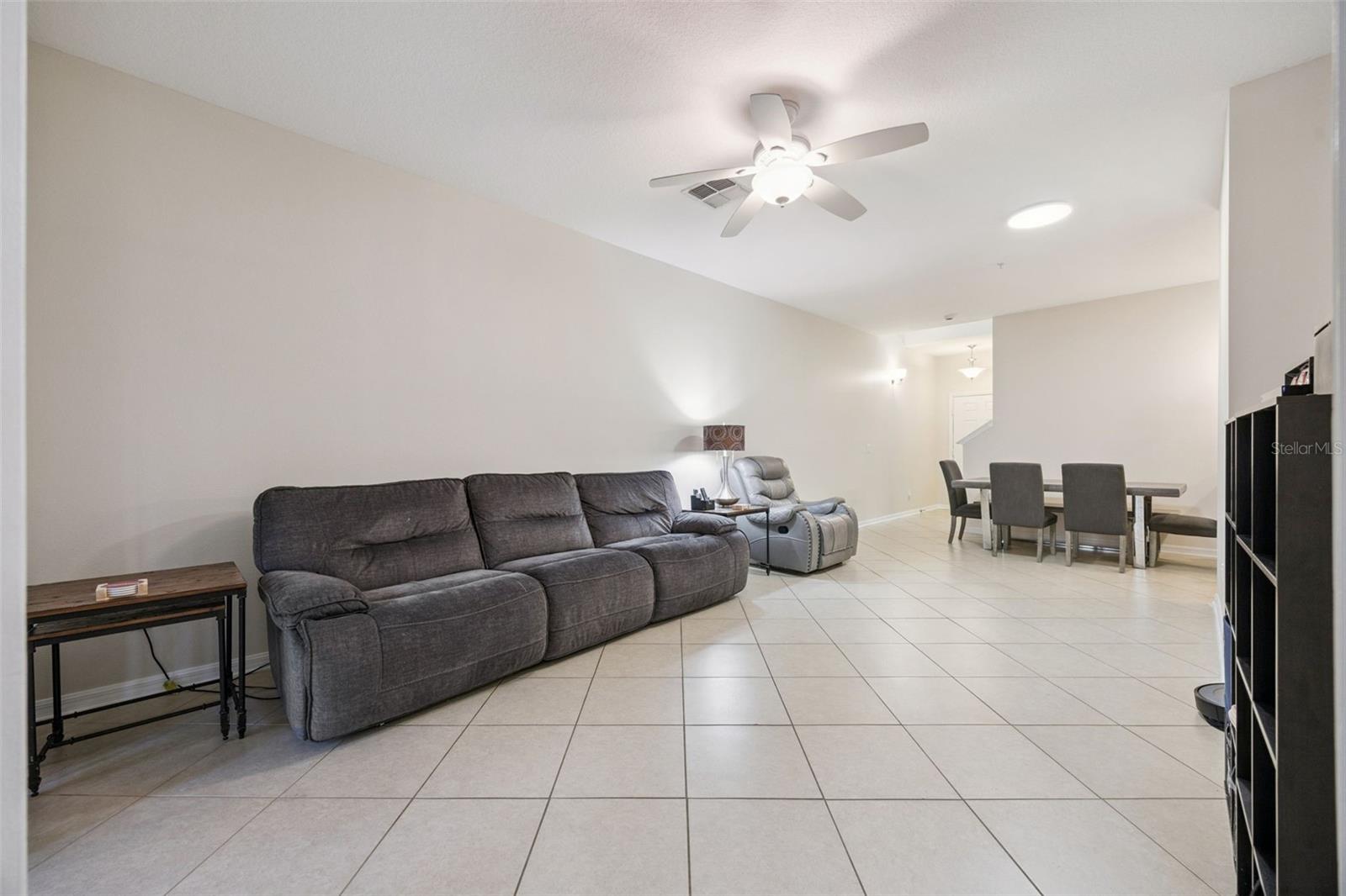 OASIS COVE II/LAKESIDE VILLAGE PH - Residential