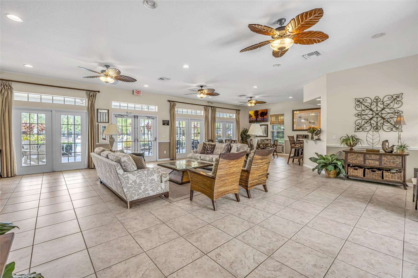 OASIS COVE II/LAKESIDE VILLAGE PH - Residential