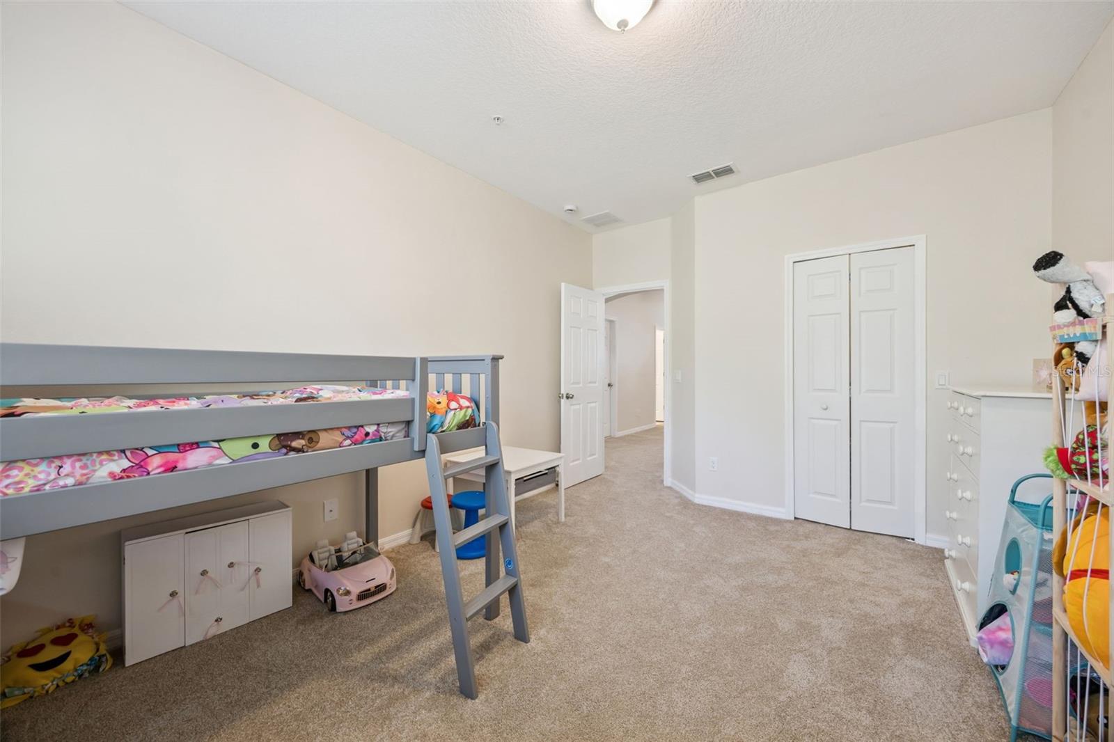 OASIS COVE II/LAKESIDE VILLAGE PH - Residential