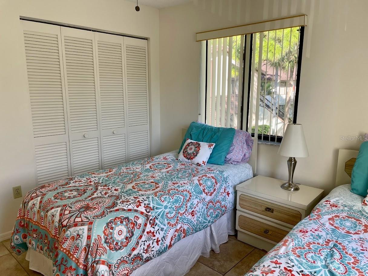 SHOREWALK - Residential