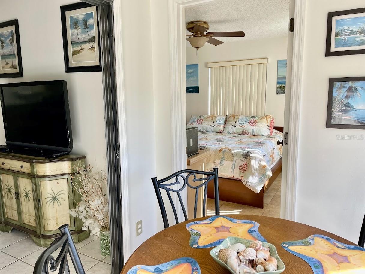 SHOREWALK - Residential