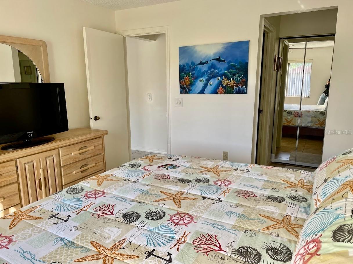 SHOREWALK - Residential