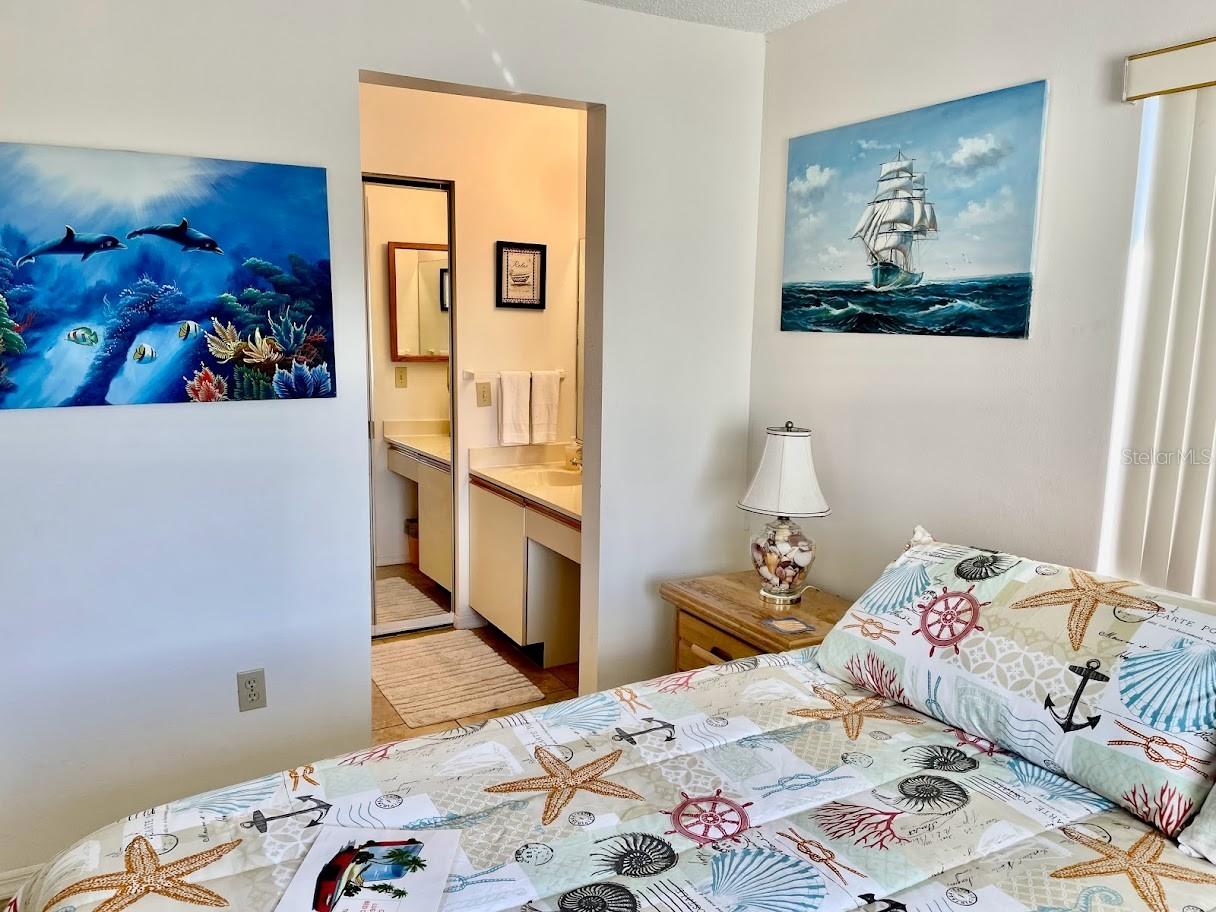 SHOREWALK - Residential