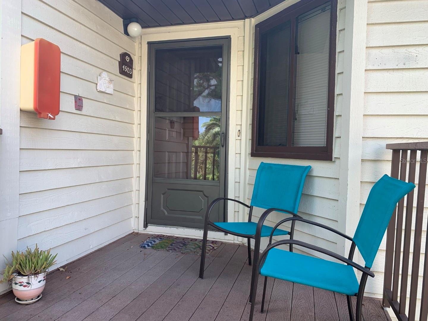 SHOREWALK - Residential