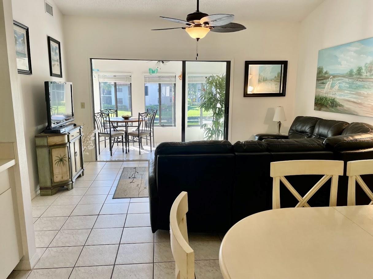 SHOREWALK - Residential