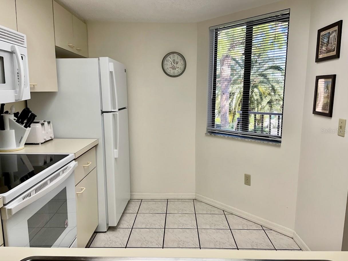 SHOREWALK - Residential