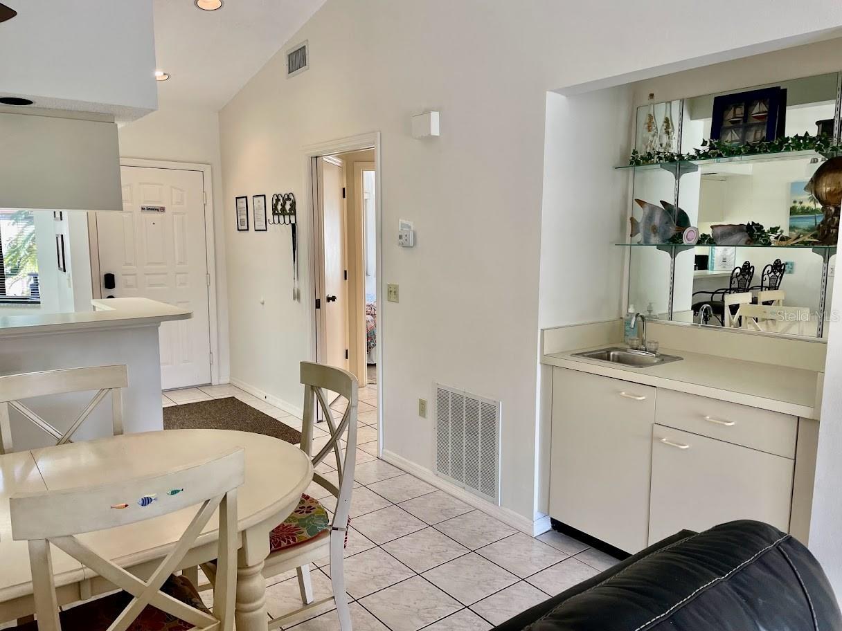 SHOREWALK - Residential