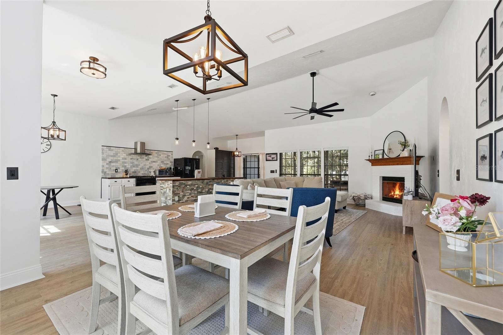 THE RETREAT FLETCHERS MILL - Residential