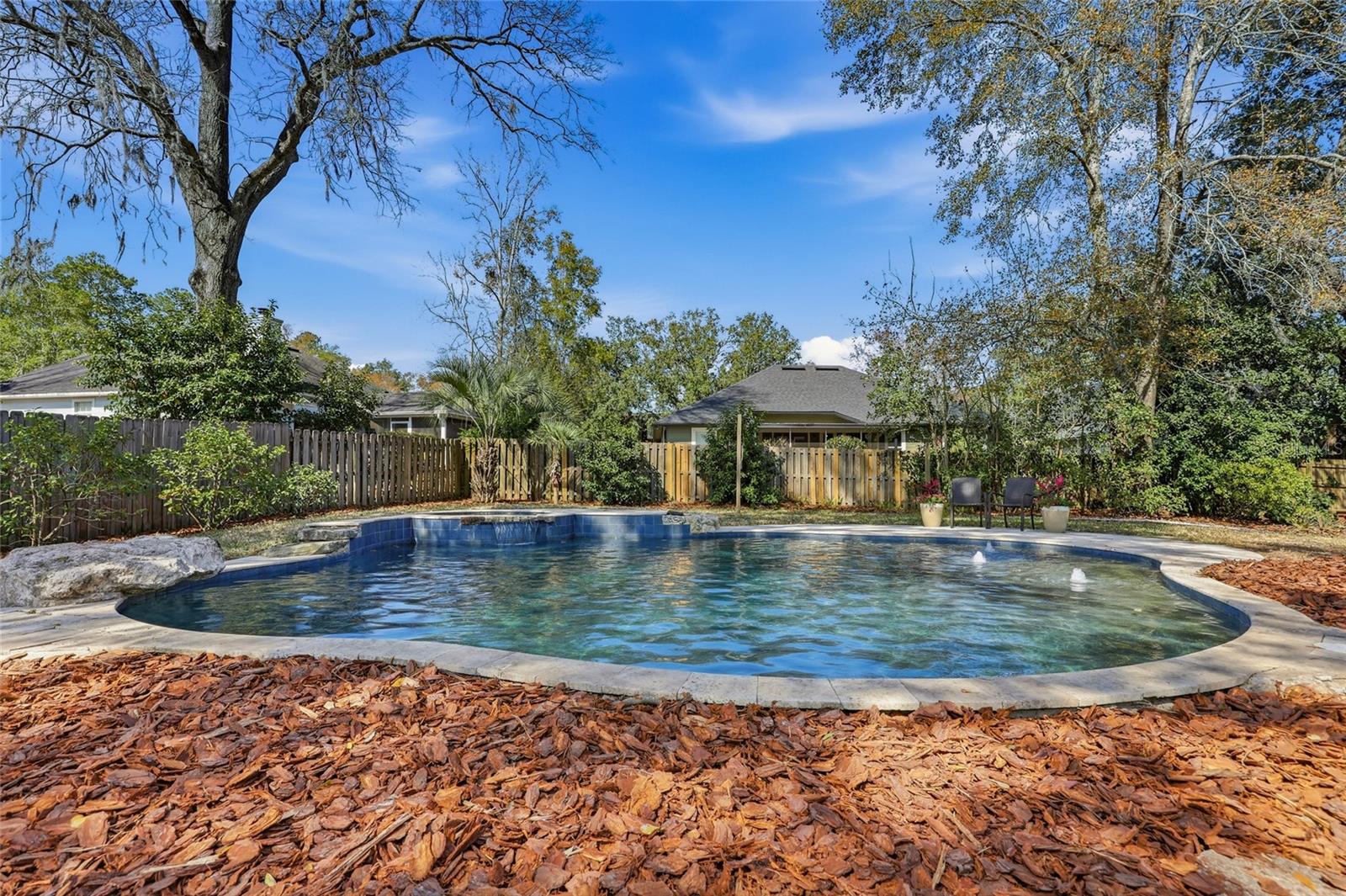 THE RETREAT FLETCHERS MILL - Residential