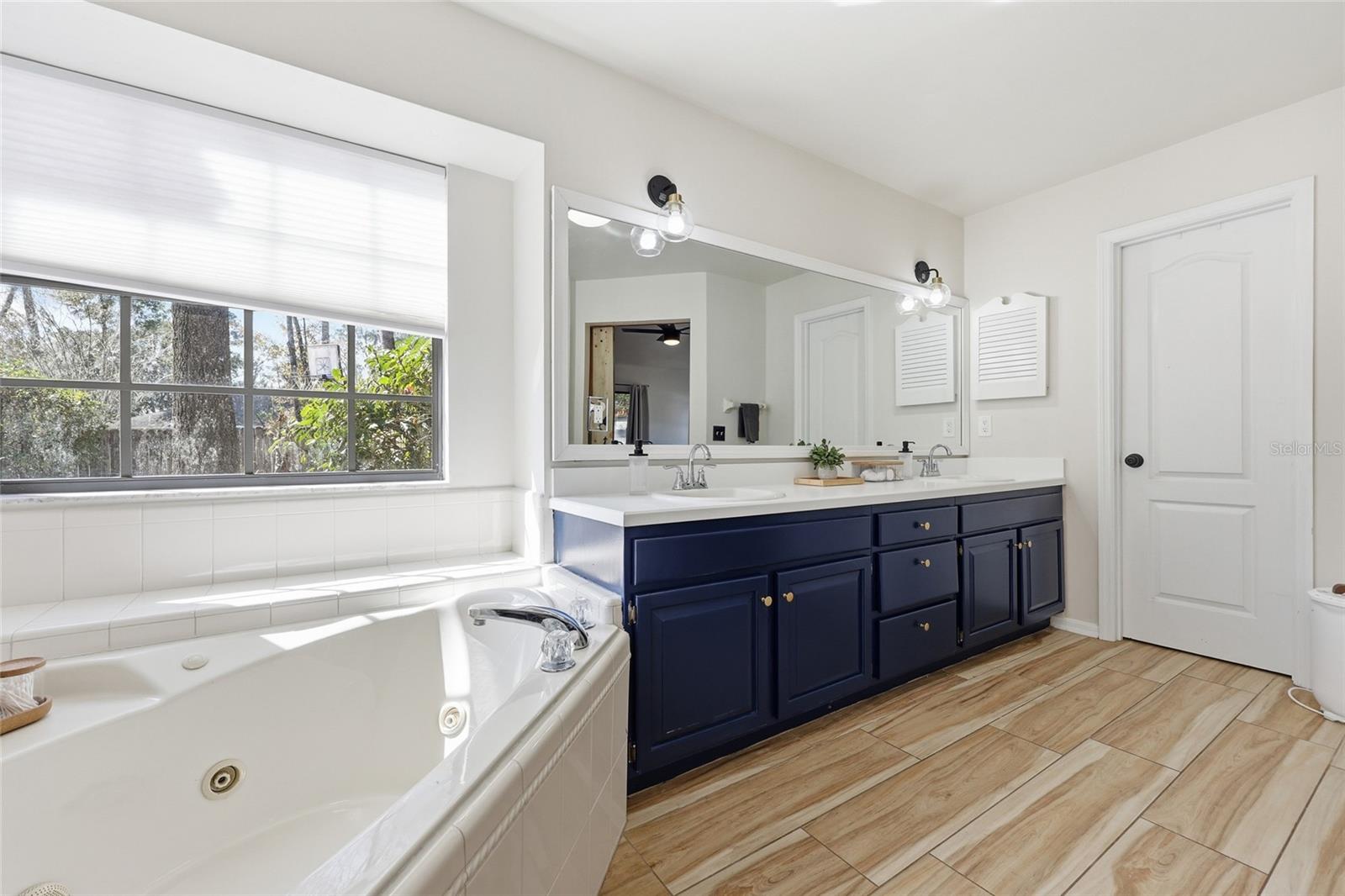 THE RETREAT FLETCHERS MILL - Residential