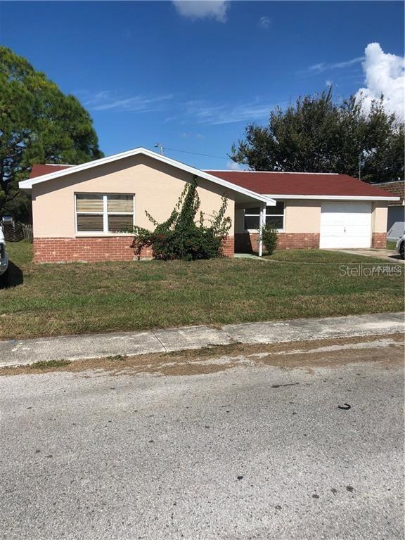 BEAUTIFUL 2 BEDROOM 2 BATHROOM 1 CAR GARAGE HOME IN A QUIET PORT RICHEY COMMUNITY. HOME FEATURES AN UPDATED BATHROOM, UPDATED KITCHEN, FRESH PAINT, GREAT CONDITION. CLOSE TO MALLS, RESTAURANTS, SCHOOLS AND MUCH MORE.