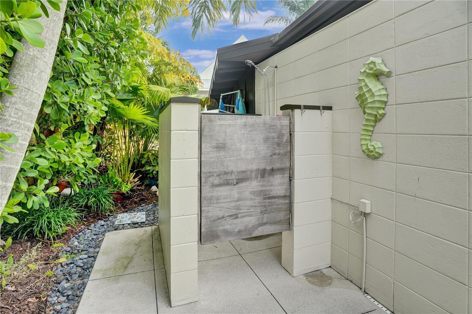 SIESTA REV - Residential