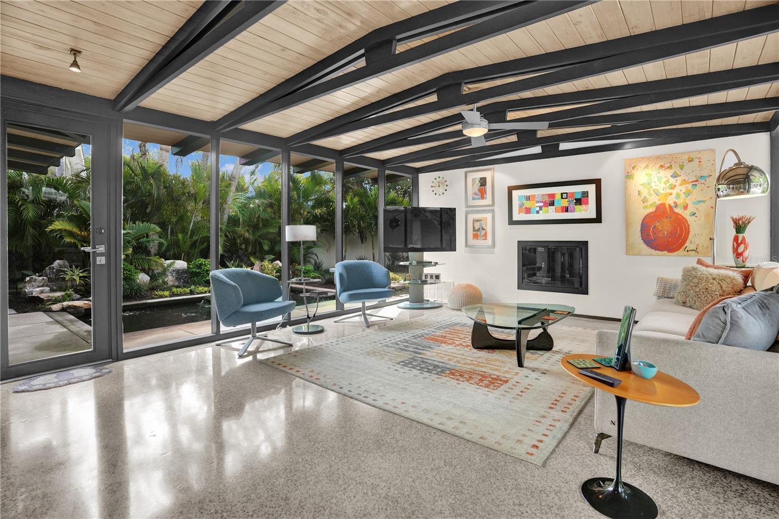 SIESTA REV - Residential