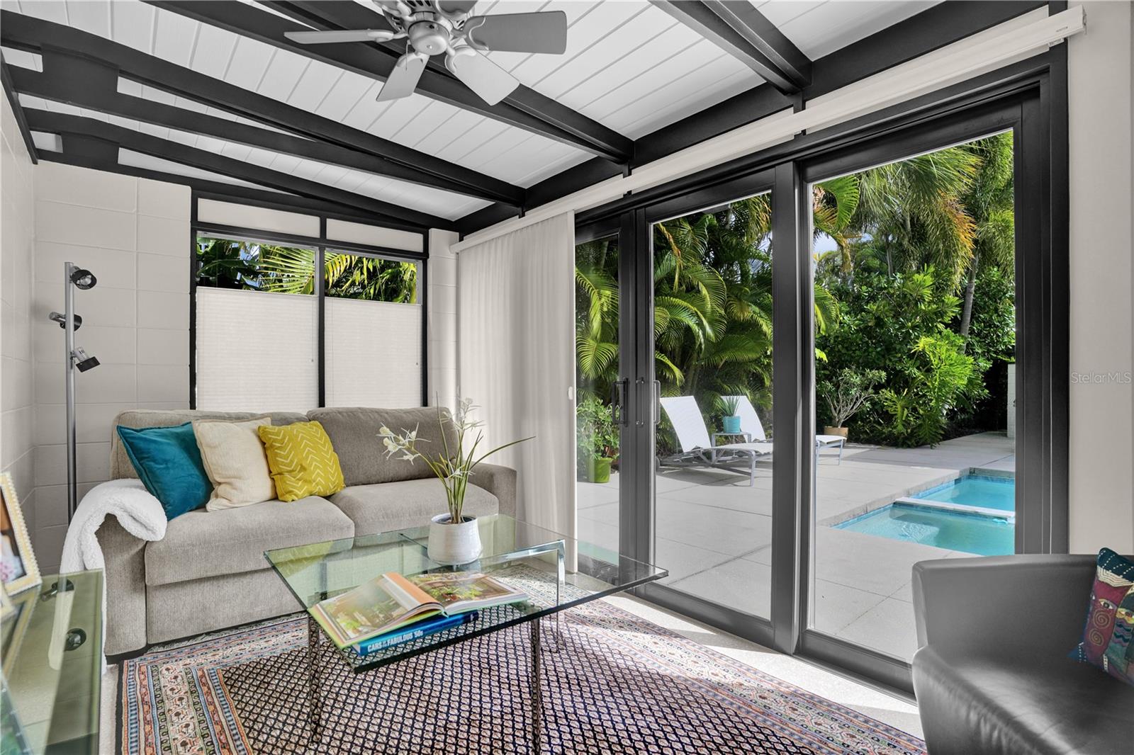 SIESTA REV - Residential