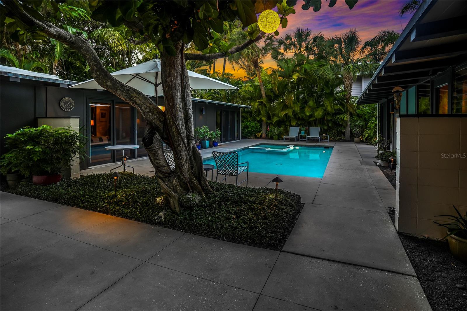 SIESTA REV - Residential